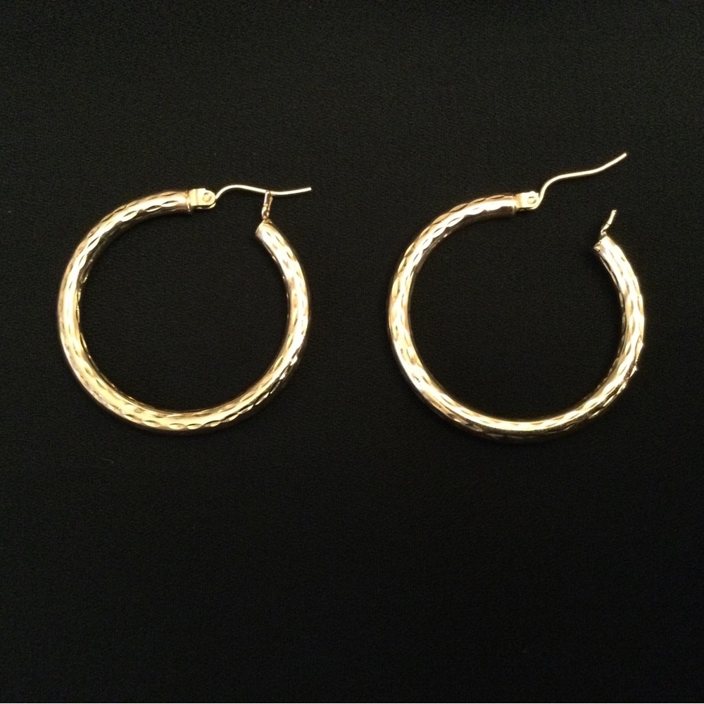 10 K Yellow Gold Earrings